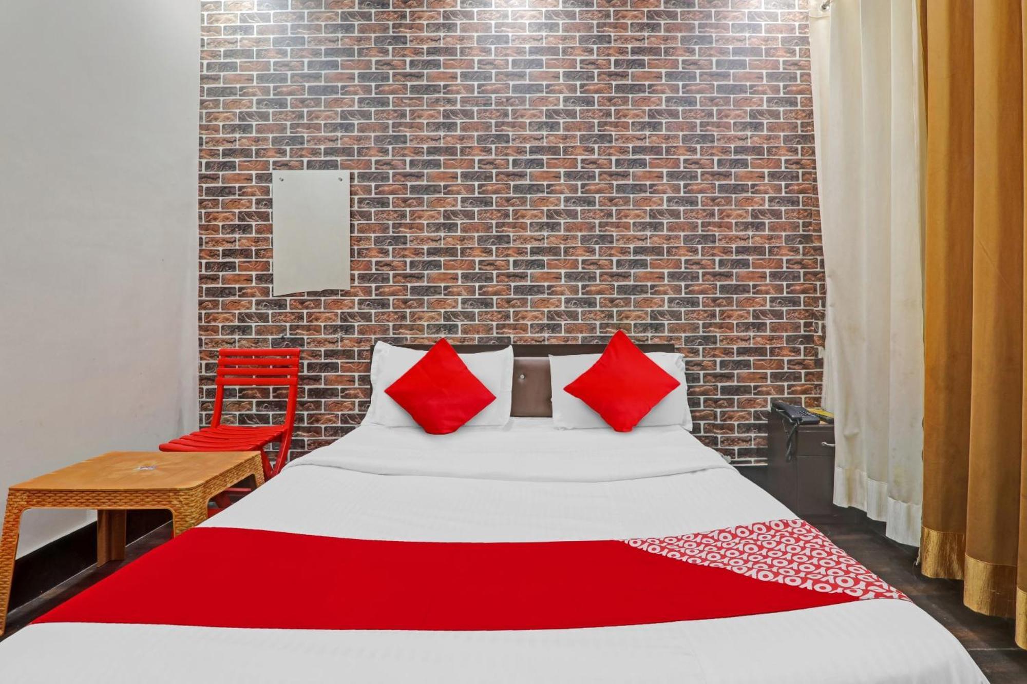 Hotel O New Pacifica Grand Near Phoenix United Лакхнау Экстерьер фото